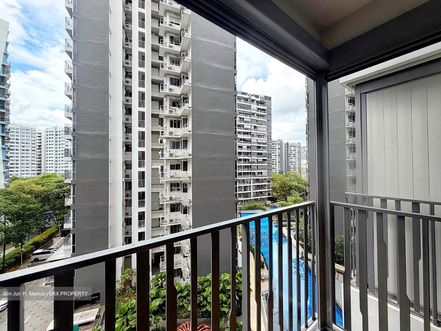 Heron Bay (D19), Condominium #589396421